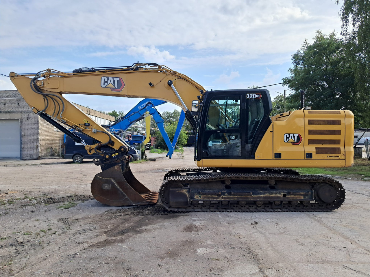 Caterpillar 320 GC - Pelle sur chenille: photos 1 Caterpillar 320 GC - Pelle sur chenille: photos 1