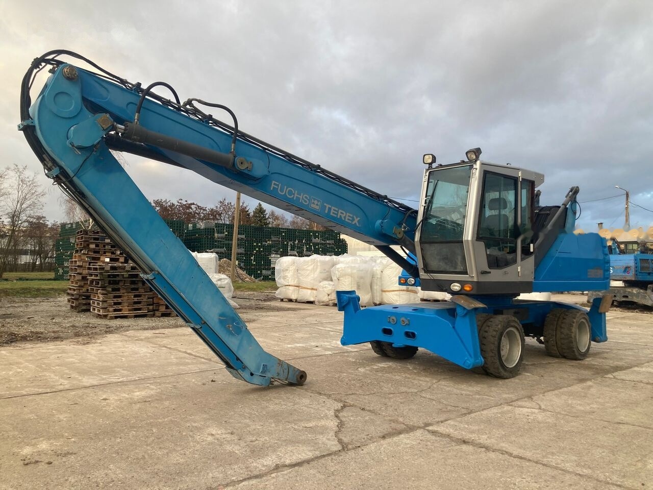 Fuchs MHL 331 D Generator - Pelle de manutention: photos 3 Fuchs MHL 331 D Generator - Pelle de manutention: photos 3