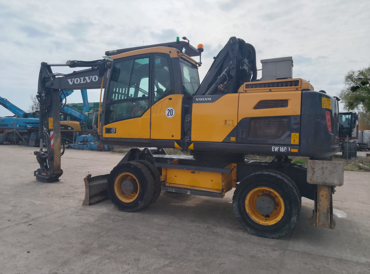 Volvo EW 160D - Pelle de démolition: photos 3 Volvo EW 160D - Pelle de démolition: photos 3