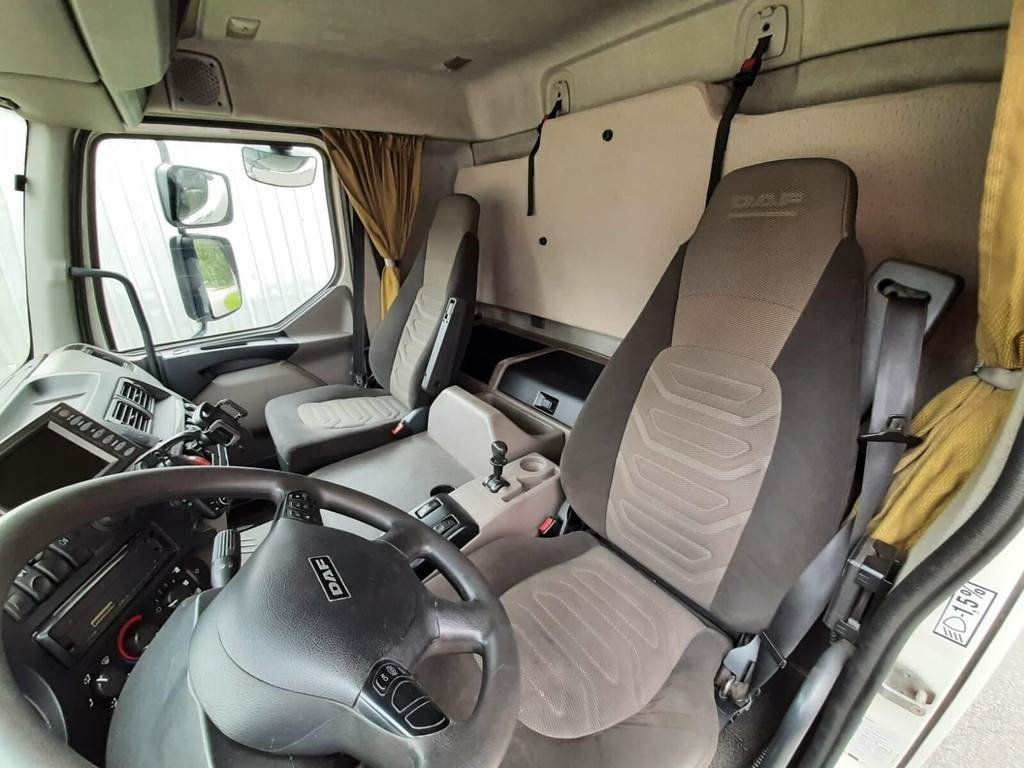 Crédit-bail de DAF FA 45.180 4X2 KITCHEN DAF FA 45.180 4X2 KITCHEN: photos 10 Crédit-bail de DAF FA 45.180 4X2 KITCHEN DAF FA 45.180 4X2 KITCHEN: photos 10