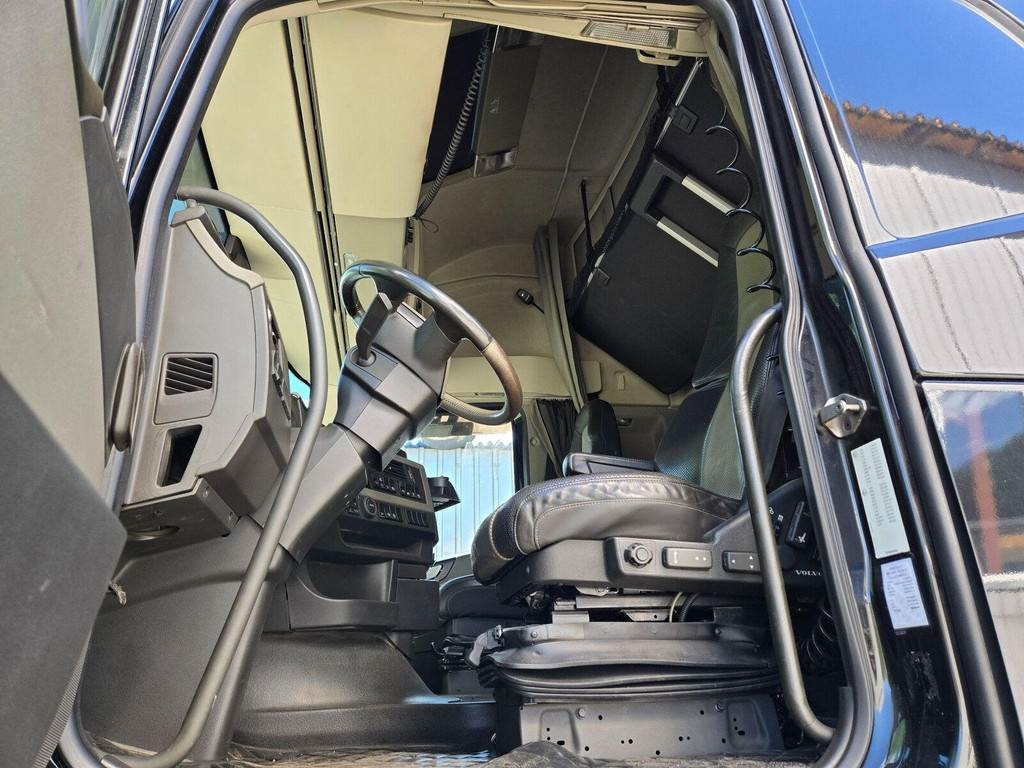 Tracteur routier Volvo FH540 6X4 DUALCLUTCH: photos 6