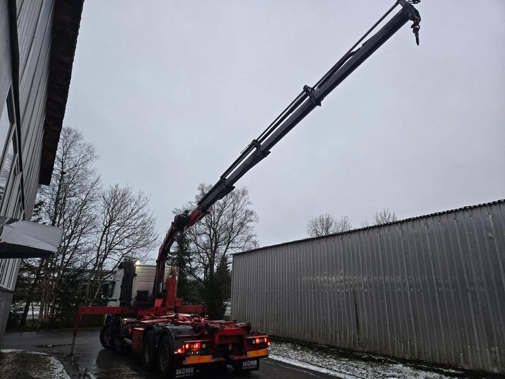 Volvo FM12 420 8X2 HMF 2220 K4 - Camion ampliroll: photos 2 Volvo FM12 420 8X2 HMF 2220 K4 - Camion ampliroll: photos 2