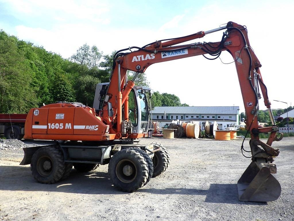 Atlas 1605 M  - Pelle sur pneus: photos 3 Atlas 1605 M  - Pelle sur pneus: photos 3