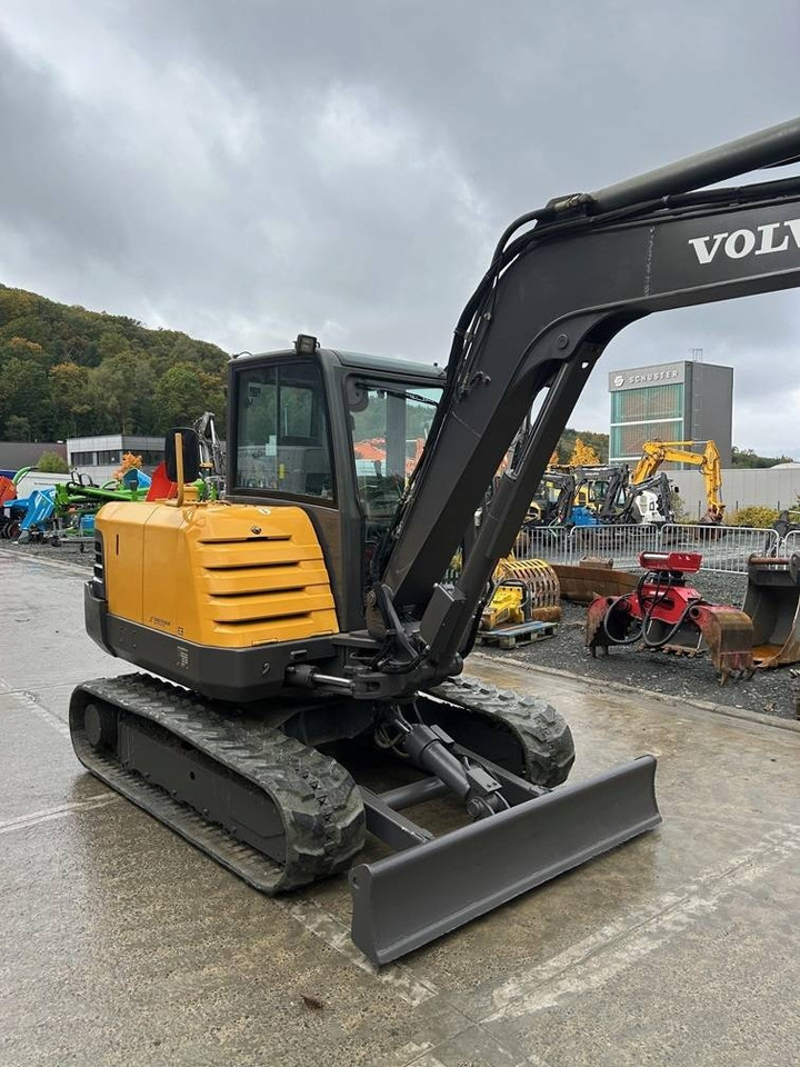 Volvo EC 55 C - Mini pelle: photos 4 Volvo EC 55 C - Mini pelle: photos 4