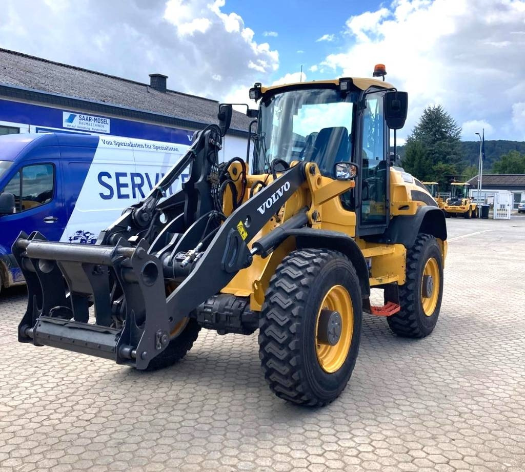 Volvo L 45 H - Chargeuse sur pneus: photos 2 Volvo L 45 H - Chargeuse sur pneus: photos 2