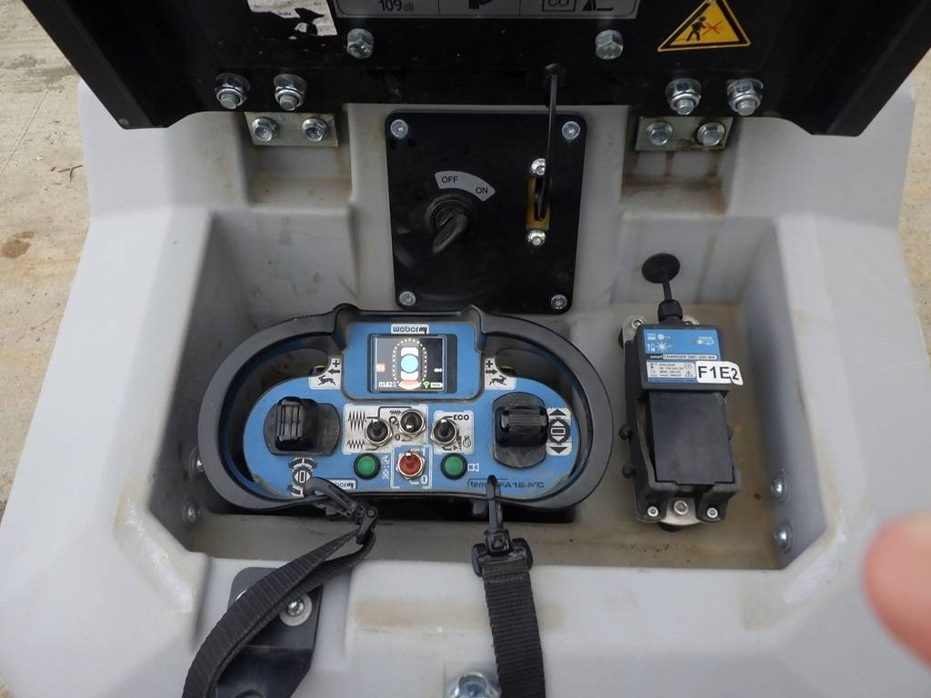 Weber MC 85 - Compacteur: photos 5 Weber MC 85 - Compacteur: photos 5