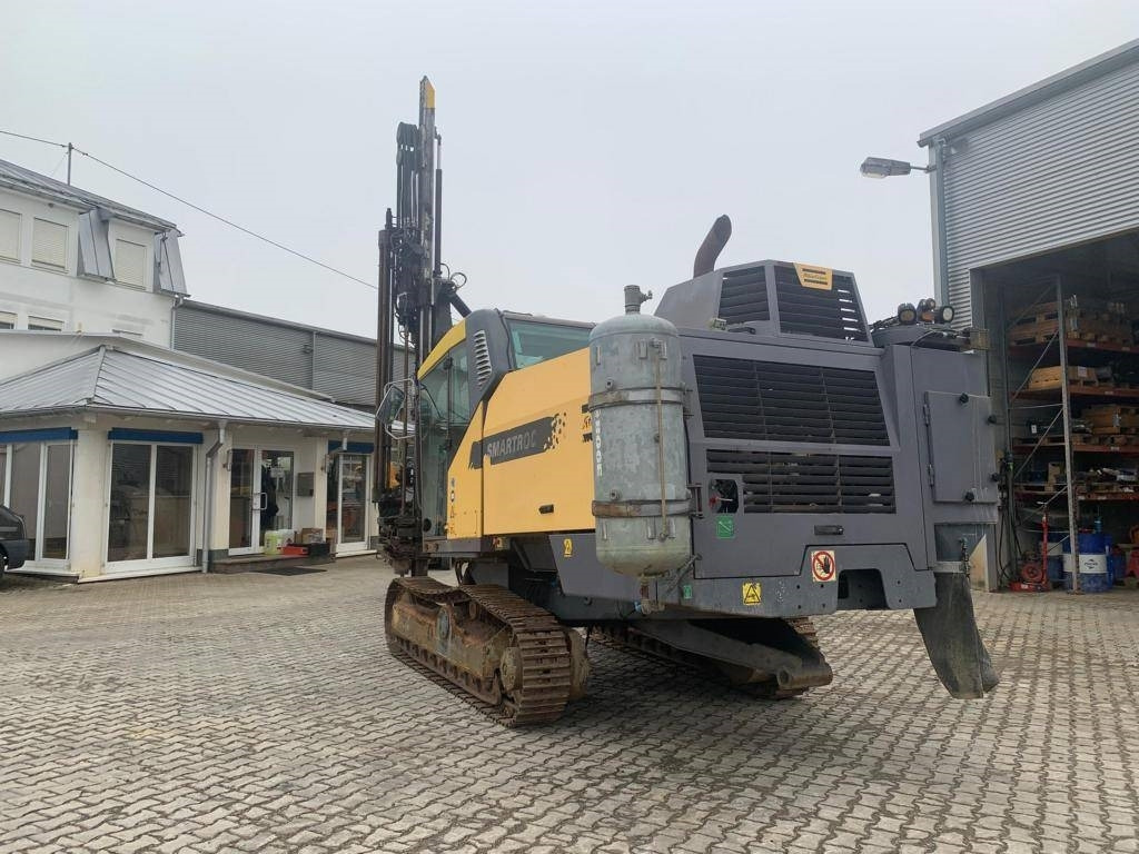 Atlas Copco T 40-11 Smart ROC with drilling rims and diameter - Foreuse: photos 2 Atlas Copco T 40-11 Smart ROC with drilling rims and diameter - Foreuse: photos 2