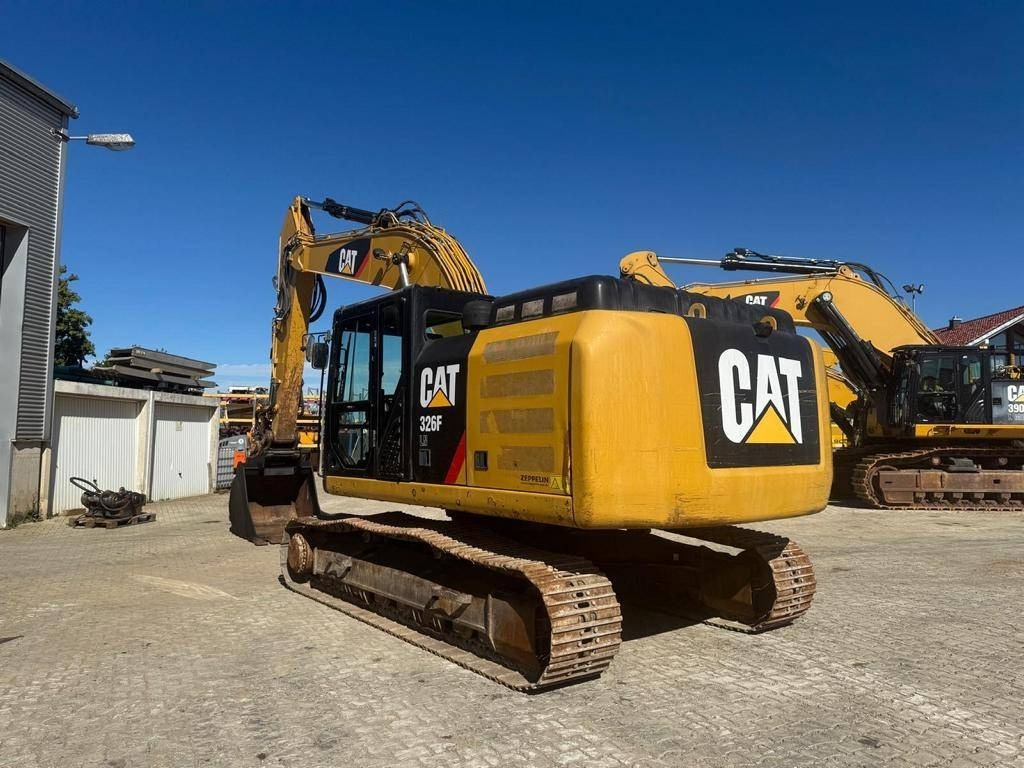 CAT 326 F LN - Pelle sur chenille: photos 3 CAT 326 F LN - Pelle sur chenille: photos 3