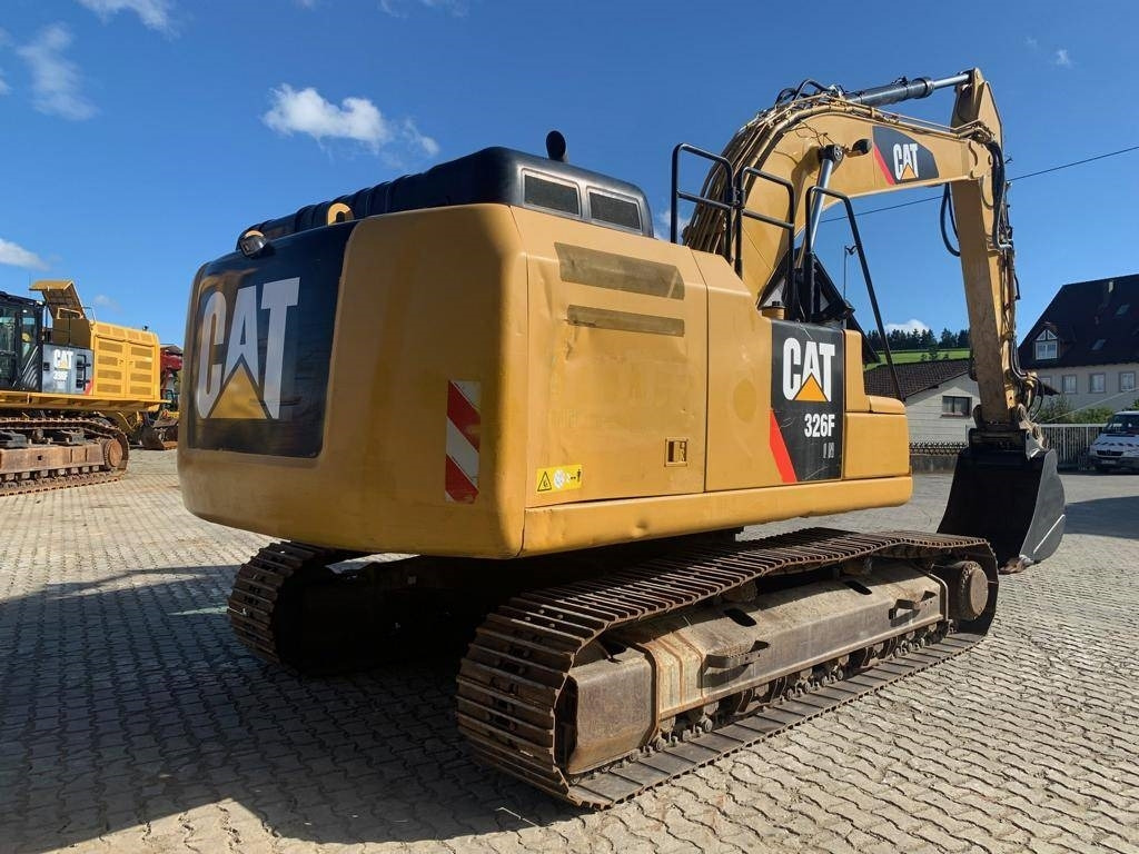 CAT 326FLN - Pelle sur chenille: photos 5 CAT 326FLN - Pelle sur chenille: photos 5