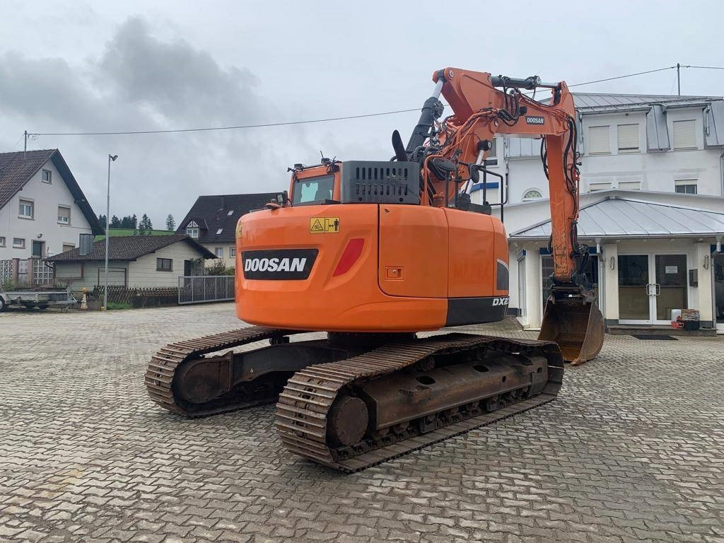 Doosan DX 235 LCR-5  - Pelle sur chenille: photos 5 Doosan DX 235 LCR-5  - Pelle sur chenille: photos 5