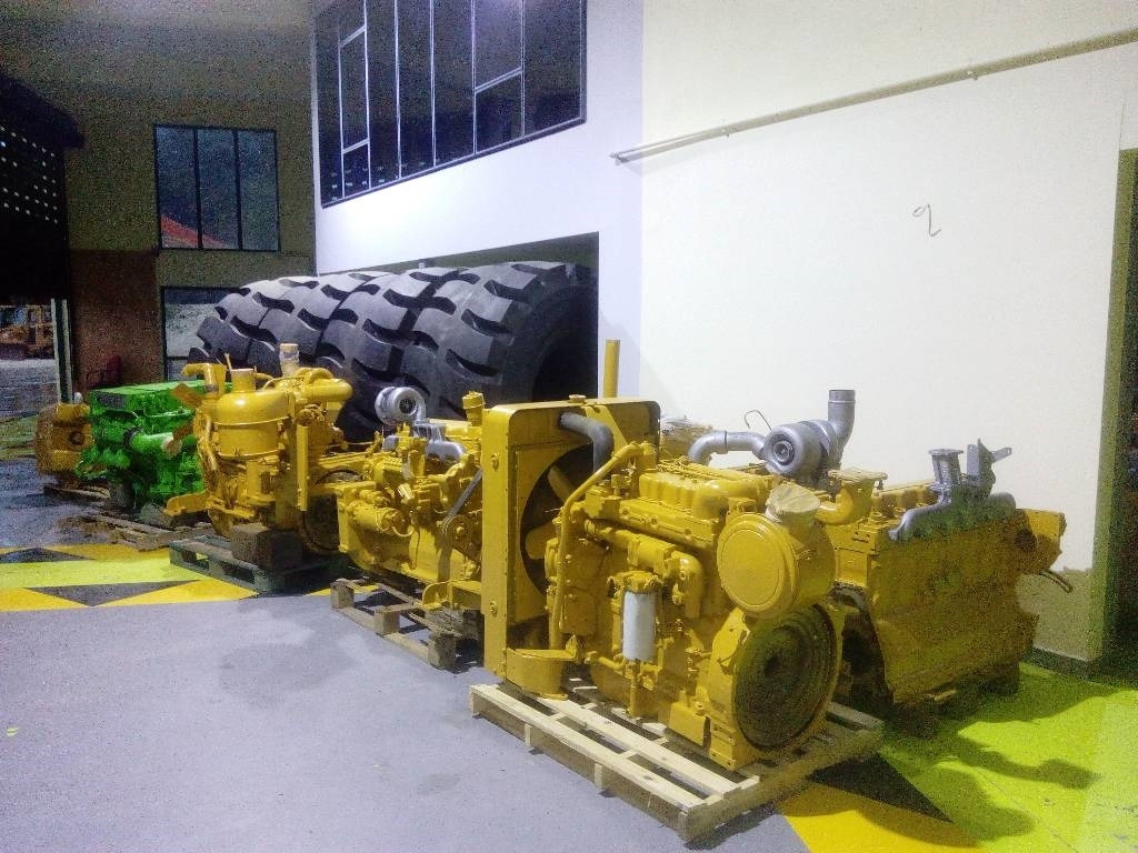 CAT ΜΗΧΑΝΕΣ - Moteur pour Engins de chantier: photos 2 CAT ΜΗΧΑΝΕΣ - Moteur pour Engins de chantier: photos 2