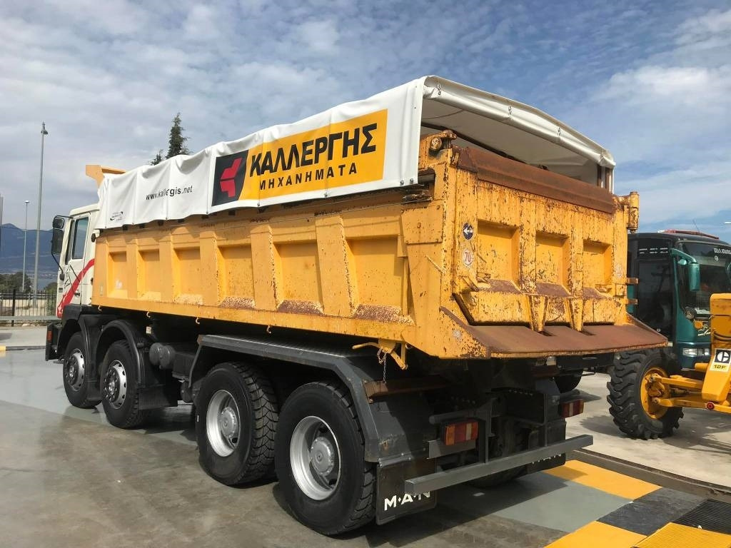 Camion benne MAN 32..293: photos 10