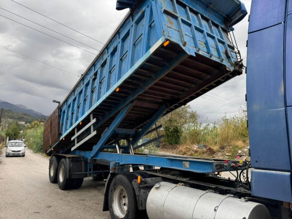 Volvo FH 12 420  - Camion benne: photos 4 Volvo FH 12 420  - Camion benne: photos 4