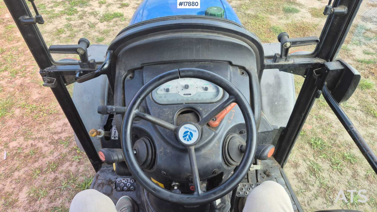 Crédit-bail de  2011 New Holland T 3040 2011 New Holland T 3040: photos 11