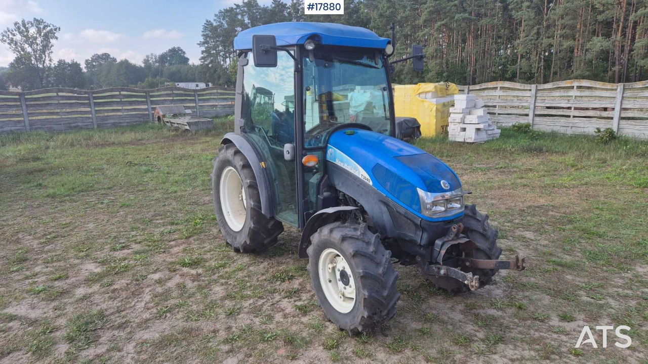 2011 New Holland T 3040 - Micro tracteur: photos 1 2011 New Holland T 3040 - Micro tracteur: photos 1