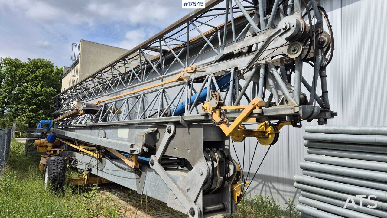 Crane San Marco SMH 321 (2002) 32m / 1000kg - Grue: photos 1 Crane San Marco SMH 321 (2002) 32m / 1000kg - Grue: photos 1