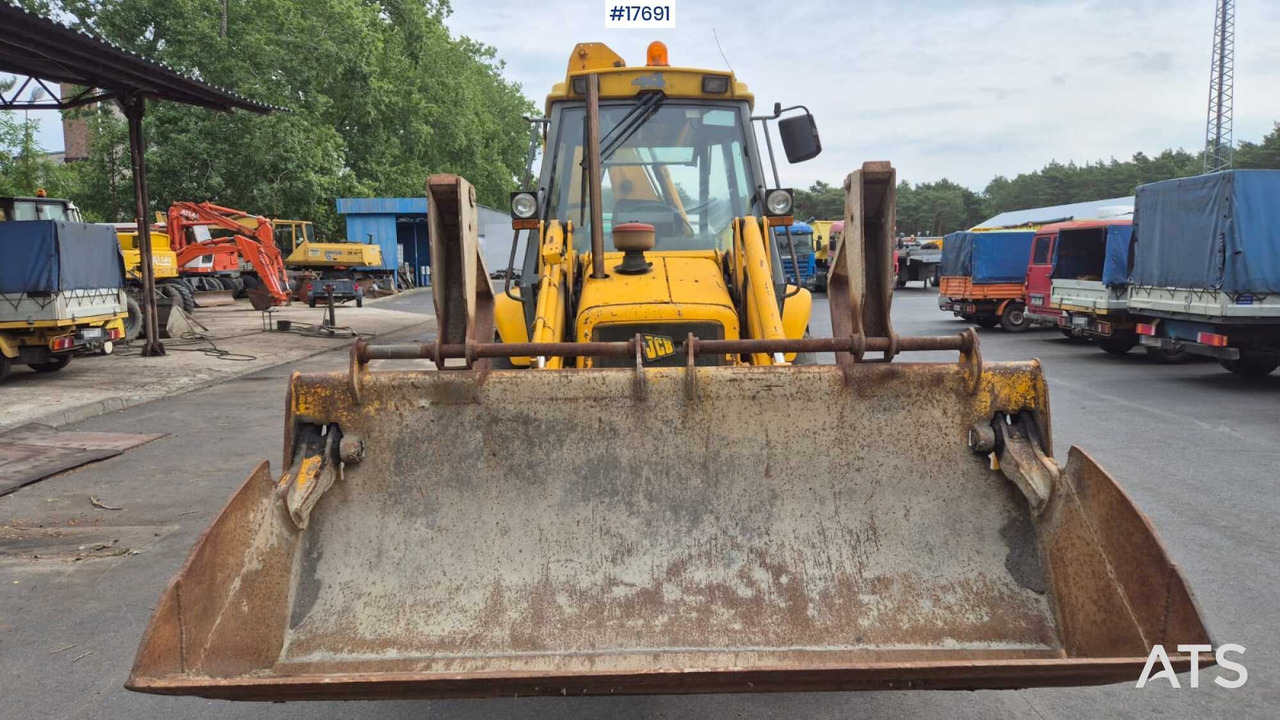 JCB 3CX backhoe loader (1996) - Tractopelle: photos 4 JCB 3CX backhoe loader (1996) - Tractopelle: photos 4
