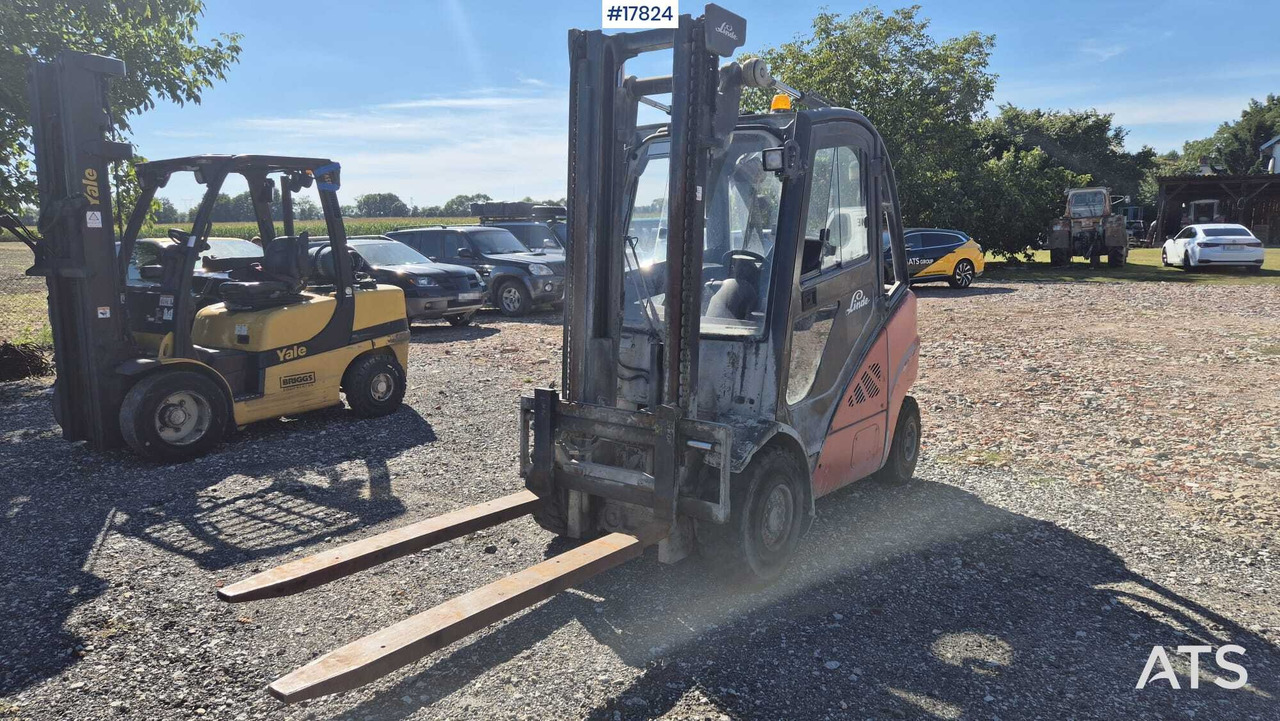 LINDE H25D forklift (2009) - Chariot élévateur diesel: photos 1 LINDE H25D forklift (2009) - Chariot élévateur diesel: photos 1