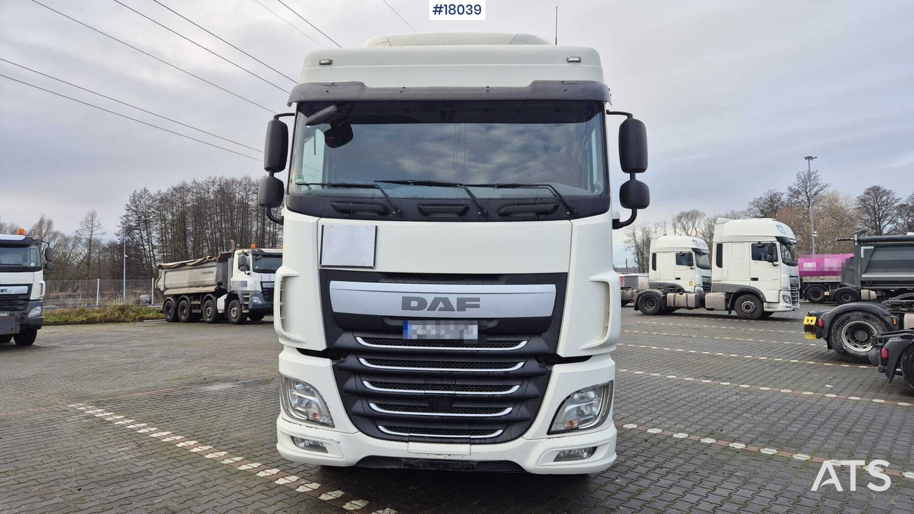 DAF XF 440 FT tractor unit (2017) Tipping hydraulics. - Tracteur routier: photos 3 DAF XF 440 FT tractor unit (2017) Tipping hydraulics. - Tracteur routier: photos 3