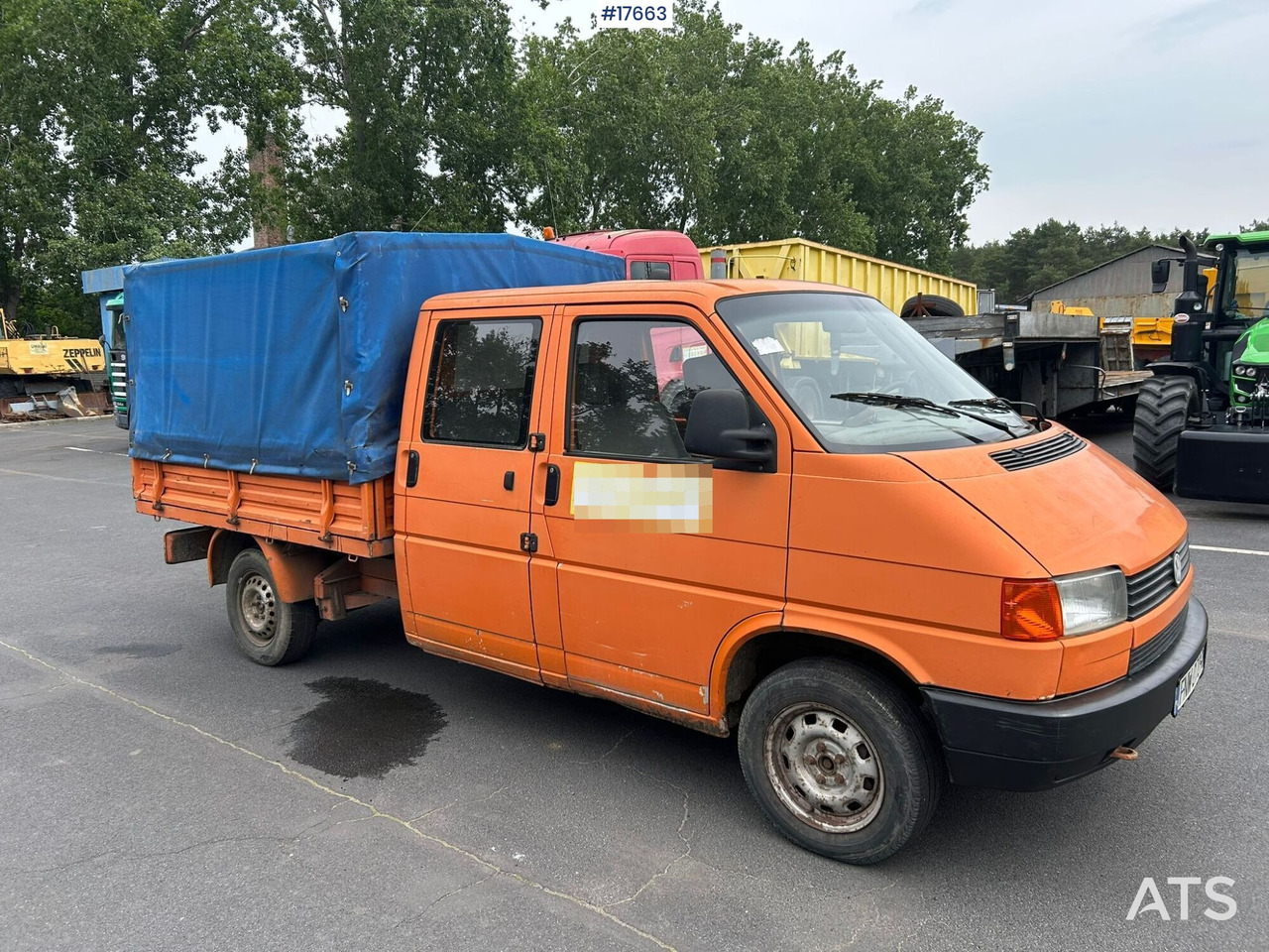 Volkswagen Transporter 1.9D double cab with box body (1992) - Utilitaire rideaux coulissants (PLSC), Utilitaire double cabine: photos 1 Volkswagen Transporter 1.9D double cab with box body (1992) - Utilitaire rideaux coulissants (PLSC), Utilitaire double cabine: photos 1