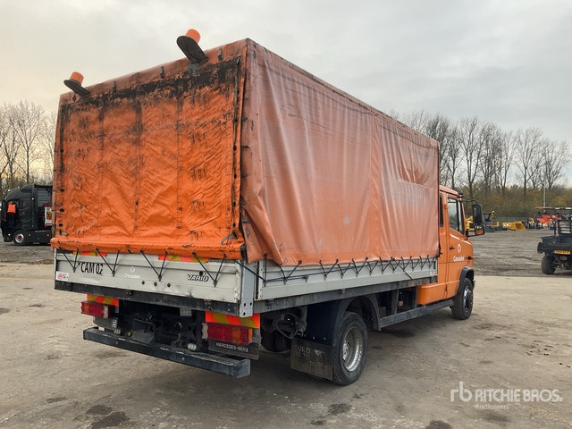2010 Mercedes-Benz Vario 818DE 4x2 Service Truck - Utilitaire rideaux coulissants (PLSC), Utilitaire double cabine: photos 4 2010 Mercedes-Benz Vario 818DE 4x2 Service Truck - Utilitaire rideaux coulissants (PLSC), Utilitaire double cabine: photos 4