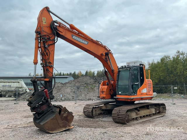 2012 Doosan DX235LCR Tracked Excavator - Pelle sur chenille: photos 3 2012 Doosan DX235LCR Tracked Excavator - Pelle sur chenille: photos 3