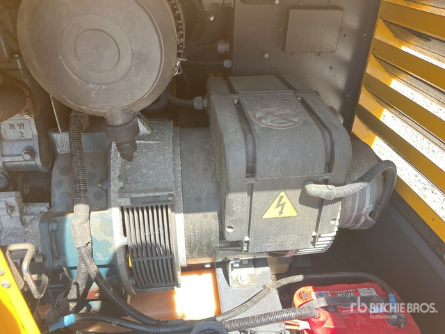 2014 Atlas Copco QAS30 30 kVA Skid-Mounted Generator Set - Groupe électrogène: photos 5 2014 Atlas Copco QAS30 30 kVA Skid-Mounted Generator Set - Groupe électrogène: photos 5