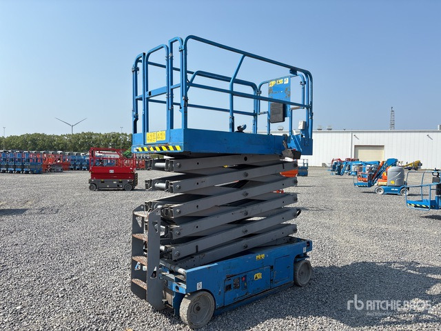 2014 Genie GS-4047 Electric Scissor Lift - Nacelle ciseaux: photos 1 2014 Genie GS-4047 Electric Scissor Lift - Nacelle ciseaux: photos 1