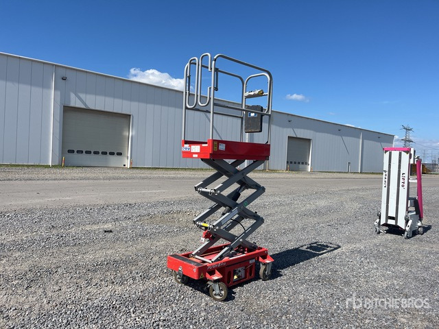 2014 Pop Up Push 8 Pro Scissor Lift - Nacelle ciseaux: photos 4 2014 Pop Up Push 8 Pro Scissor Lift - Nacelle ciseaux: photos 4