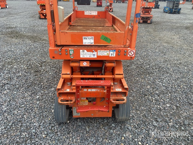 2015 Skyjack SJIII 3220 Electric (Inoperable) Scissor Lift - Nacelle ciseaux: photos 5 2015 Skyjack SJIII 3220 Electric (Inoperable) Scissor Lift - Nacelle ciseaux: photos 5