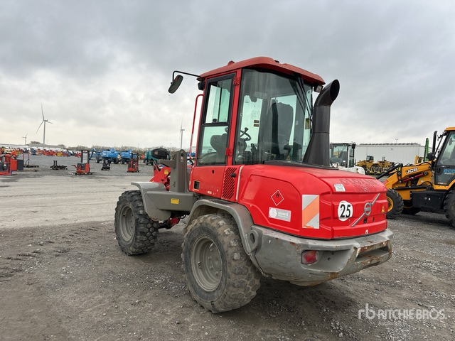 2015 Volvo L30G Wheel Loader - Chargeuse sur pneus: photos 4 2015 Volvo L30G Wheel Loader - Chargeuse sur pneus: photos 4