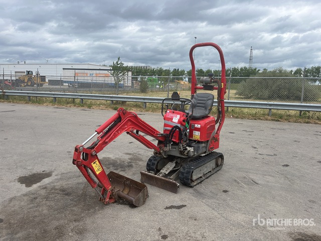 2016 Yanmar SV08-1A(S) (Inoperable) Mini Excavator: <6.6t - Mini pelle: photos 1 2016 Yanmar SV08-1A(S) (Inoperable) Mini Excavator: <6.6t - Mini pelle: photos 1
