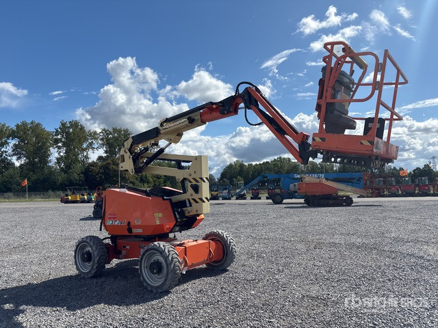 2017 JLG H340AJ 2WD Hybrid Articulating Boom Lift - Nacelle articulée: photos 3 2017 JLG H340AJ 2WD Hybrid Articulating Boom Lift - Nacelle articulée: photos 3