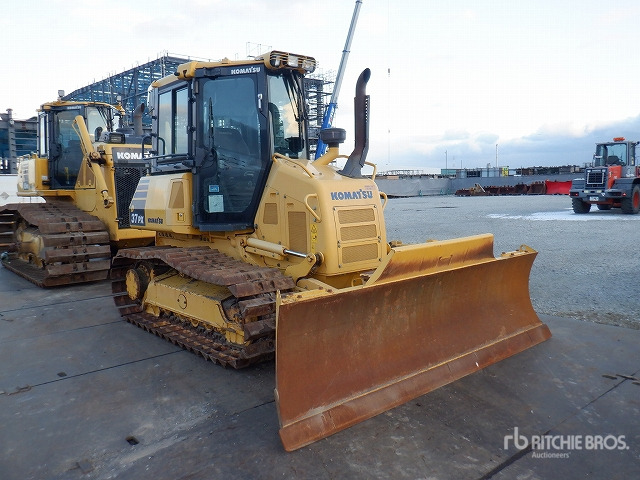 2017 Komatsu D37PX-23 Crawler Dozer - Bulldozer: photos 2 2017 Komatsu D37PX-23 Crawler Dozer - Bulldozer: photos 2
