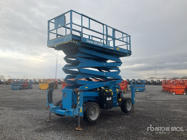 2018 Genie GS-5390 4x4 Diesel Scissor Lift - Nacelle ciseaux: photos 1 2018 Genie GS-5390 4x4 Diesel Scissor Lift - Nacelle ciseaux: photos 1