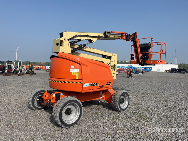 2022 JLG EC450AJ 2WD Electric Articulating Boom Lift - Nacelle articulée: photos 2 2022 JLG EC450AJ 2WD Electric Articulating Boom Lift - Nacelle articulée: photos 2