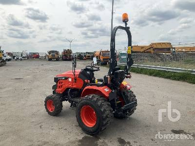 AVENGER 26 HST (Unused) - Tracteur agricole: photos 2 AVENGER 26 HST (Unused) - Tracteur agricole: photos 2