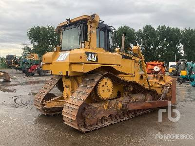 CAT D6T XL - Bulldozer: photos 3 CAT D6T XL - Bulldozer: photos 3