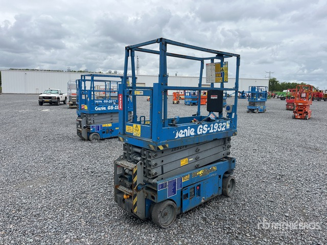 Genie GS-1932 Scissor Lift - Nacelle ciseaux: photos 3 Genie GS-1932 Scissor Lift - Nacelle ciseaux: photos 3