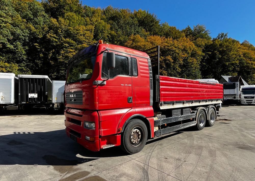MAN TGA 26.480 // Wywrotka 3 stronna // 2004 Rok // 6x4 // Kiper Schwarzmuller // - Camion benne: photos 2 MAN TGA 26.480 // Wywrotka 3 stronna // 2004 Rok // 6x4 // Kiper Schwarzmuller // - Camion benne: photos 2
