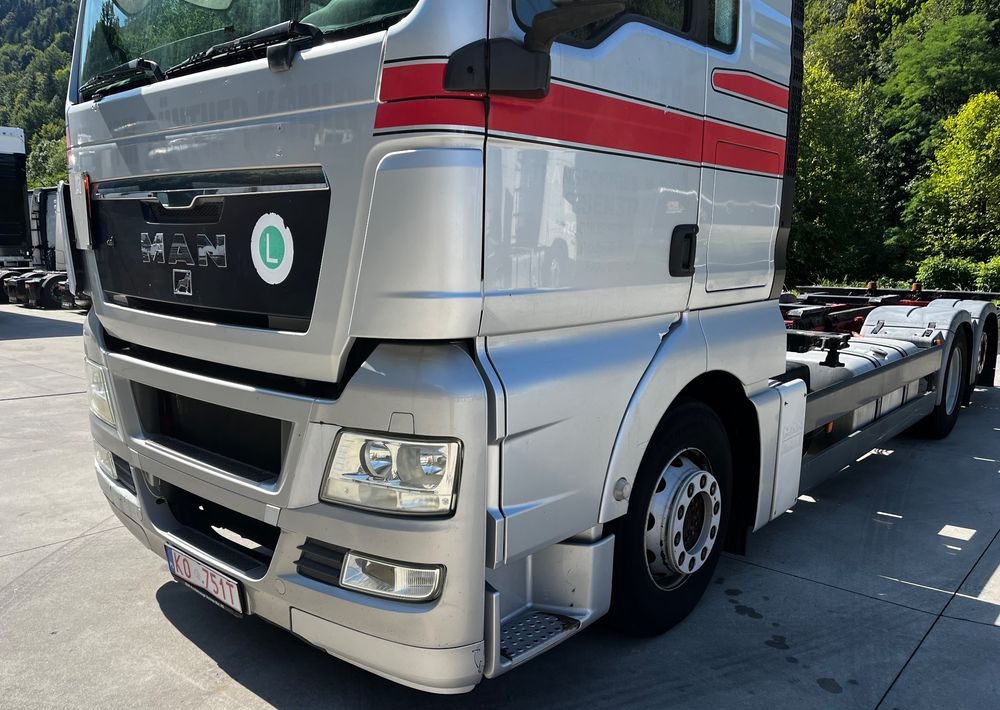 MAN TGX 18.480 // Euro 5 // 6x2 // BDF // Cały na poduszkach // Automat // - Châssis cabine: photos 5 MAN TGX 18.480 // Euro 5 // 6x2 // BDF // Cały na poduszkach // Automat // - Châssis cabine: photos 5