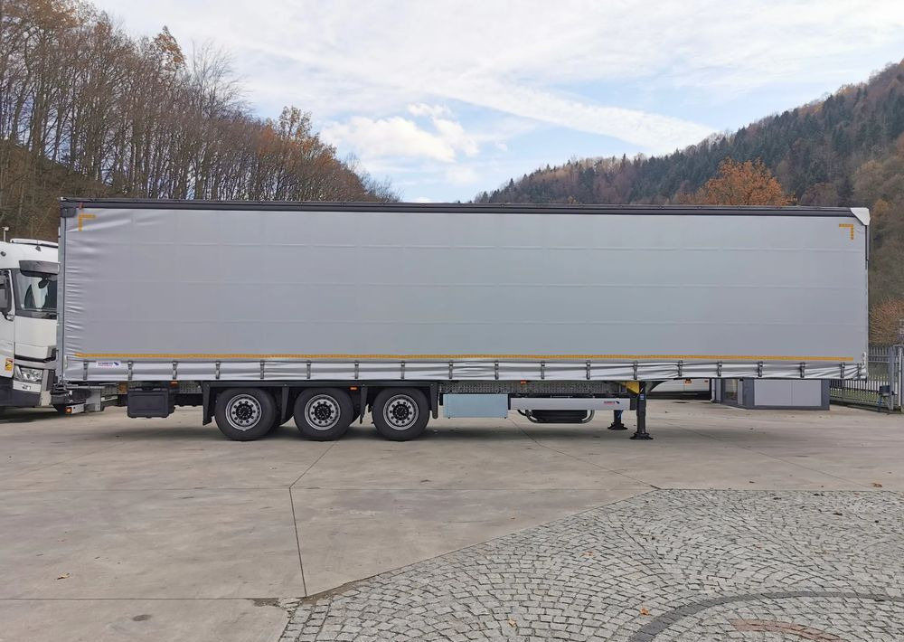 Schmitz Cargobull MEGA VARIOS + BDE - Semi-remorque rideaux coulissants: photos 4 Schmitz Cargobull MEGA VARIOS + BDE - Semi-remorque rideaux coulissants: photos 4
