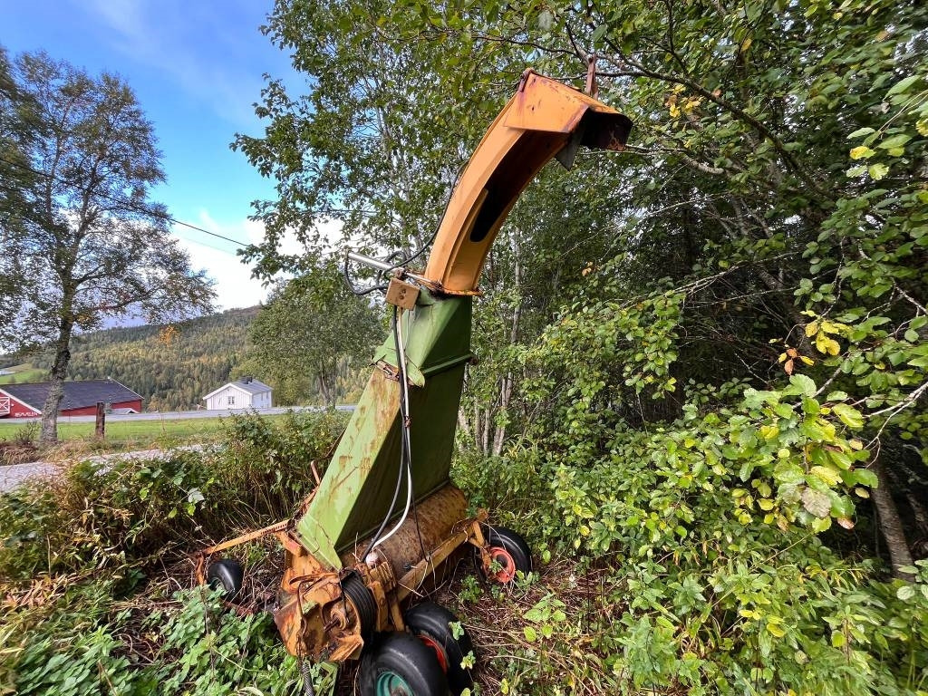 Annet Serigstad FS134 forage harvester - Ensileuse tractée: photos 5 Annet Serigstad FS134 forage harvester - Ensileuse tractée: photos 5