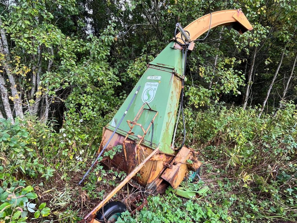 Annet Serigstad FS134 forage harvester - Ensileuse tractée: photos 1 Annet Serigstad FS134 forage harvester - Ensileuse tractée: photos 1