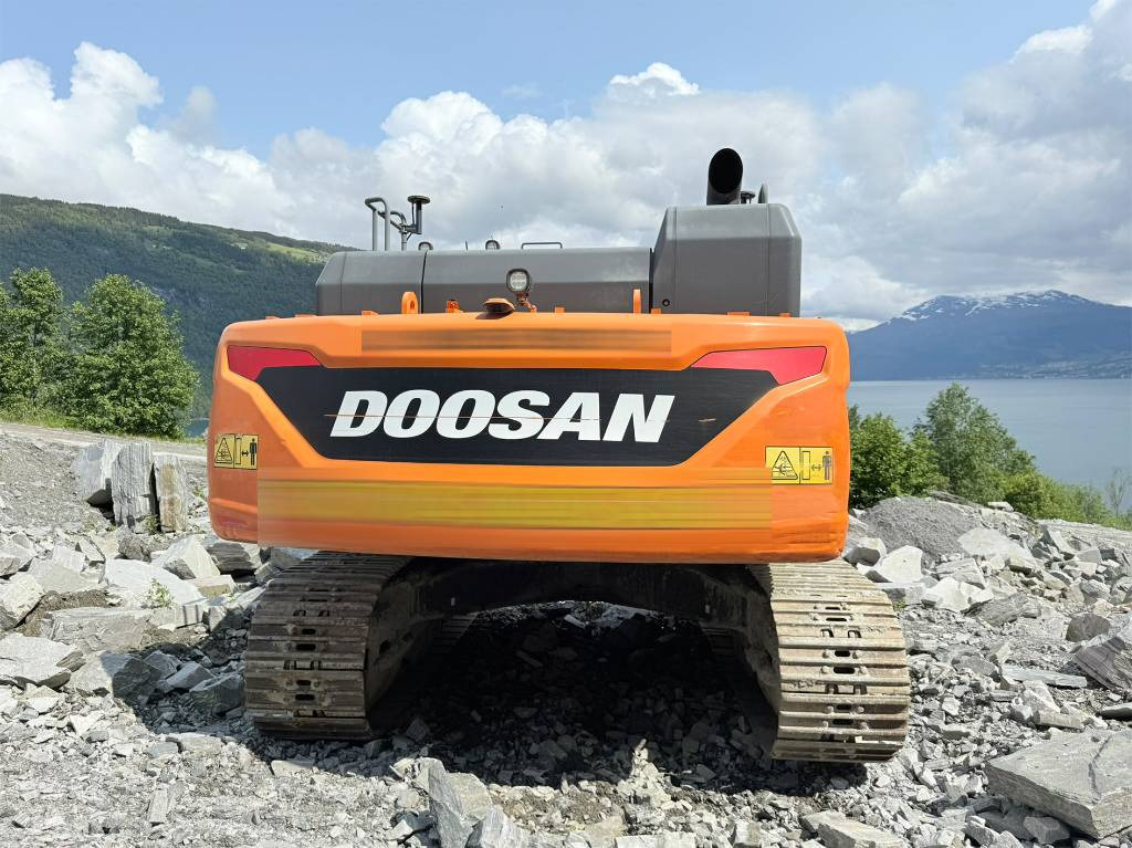 Pelle sur chenille Doosan DX 300 LC-5: photos 6 Pelle sur chenille Doosan DX 300 LC-5: photos 6