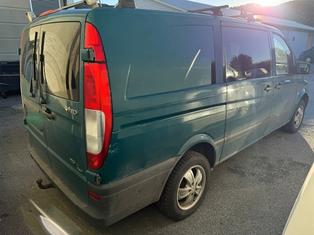 Mercedes-Benz Vito 116 CDI 4x4 - Fourgon grand volume: photos 5 Mercedes-Benz Vito 116 CDI 4x4 - Fourgon grand volume: photos 5