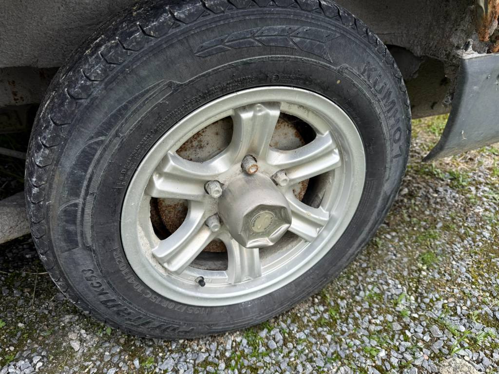 Fourgon utilitaire Toyota Hiace 4x4: photos 10