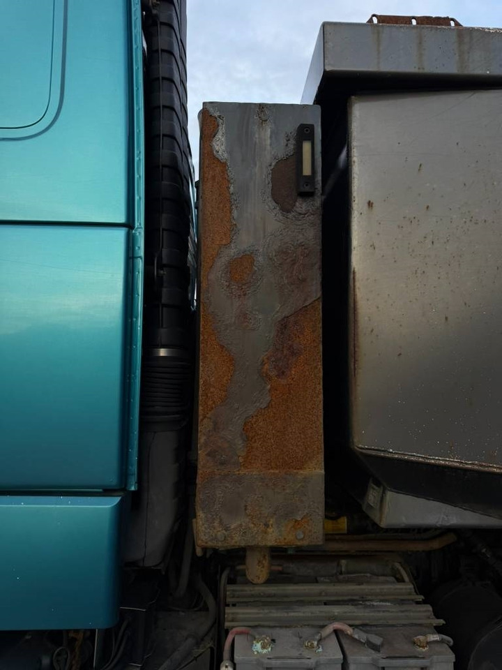 Camion benne Volvo FH 16 550 6x2: photos 24 Camion benne Volvo FH 16 550 6x2: photos 24