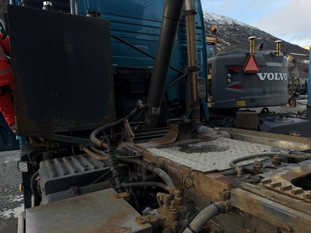 Camion benne Volvo FH 16 550 6x2: photos 38 Camion benne Volvo FH 16 550 6x2: photos 38