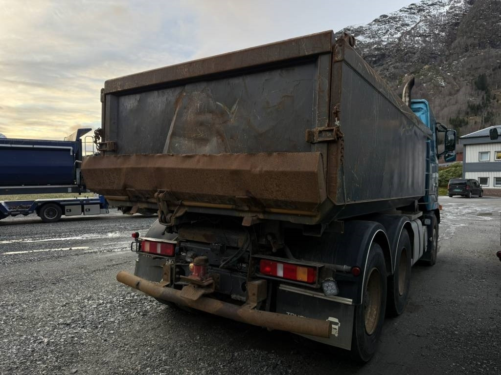 Volvo FH 16 550 6x2 - Camion benne: photos 5 Volvo FH 16 550 6x2 - Camion benne: photos 5